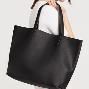Cuyana Classic Leather Tote